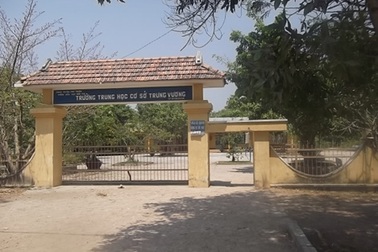 Học sinh cũ lẻn vào trường trộm tài sản