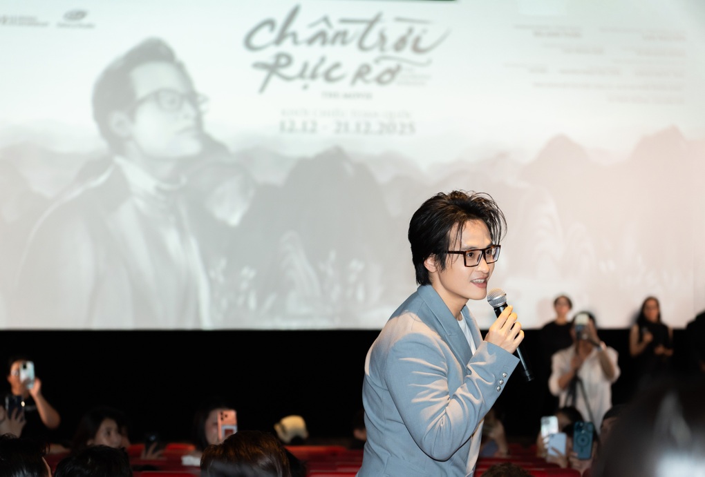 Hà Anh Tuấn đưa phim tài liệu ra rạp, nói gì về doanh thu? - 1 Hà Anh Tuấn đưa phim tài liệu ra rạp, nói gì về doanh thu? - 1