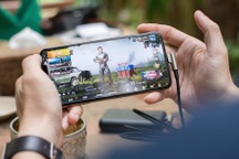 Dưới 7 triệu đồng, chọn smartphone nào chơi game?