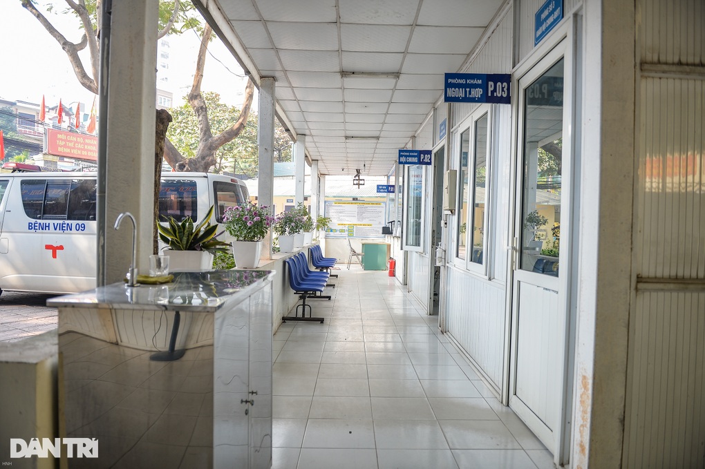 Đau xót cảnh bố tiễn 3 người con trai chết vì HIV ở bệnh viện đặc biệt - 5 Đau xót cảnh bố tiễn 3 người con trai chết vì HIV ở bệnh viện đặc biệt - 5