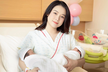 Sam sinh đôi con đầu lòng