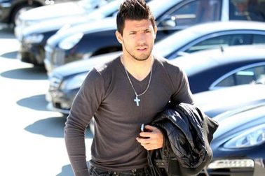 Aguero đồng ý đến Manchester City