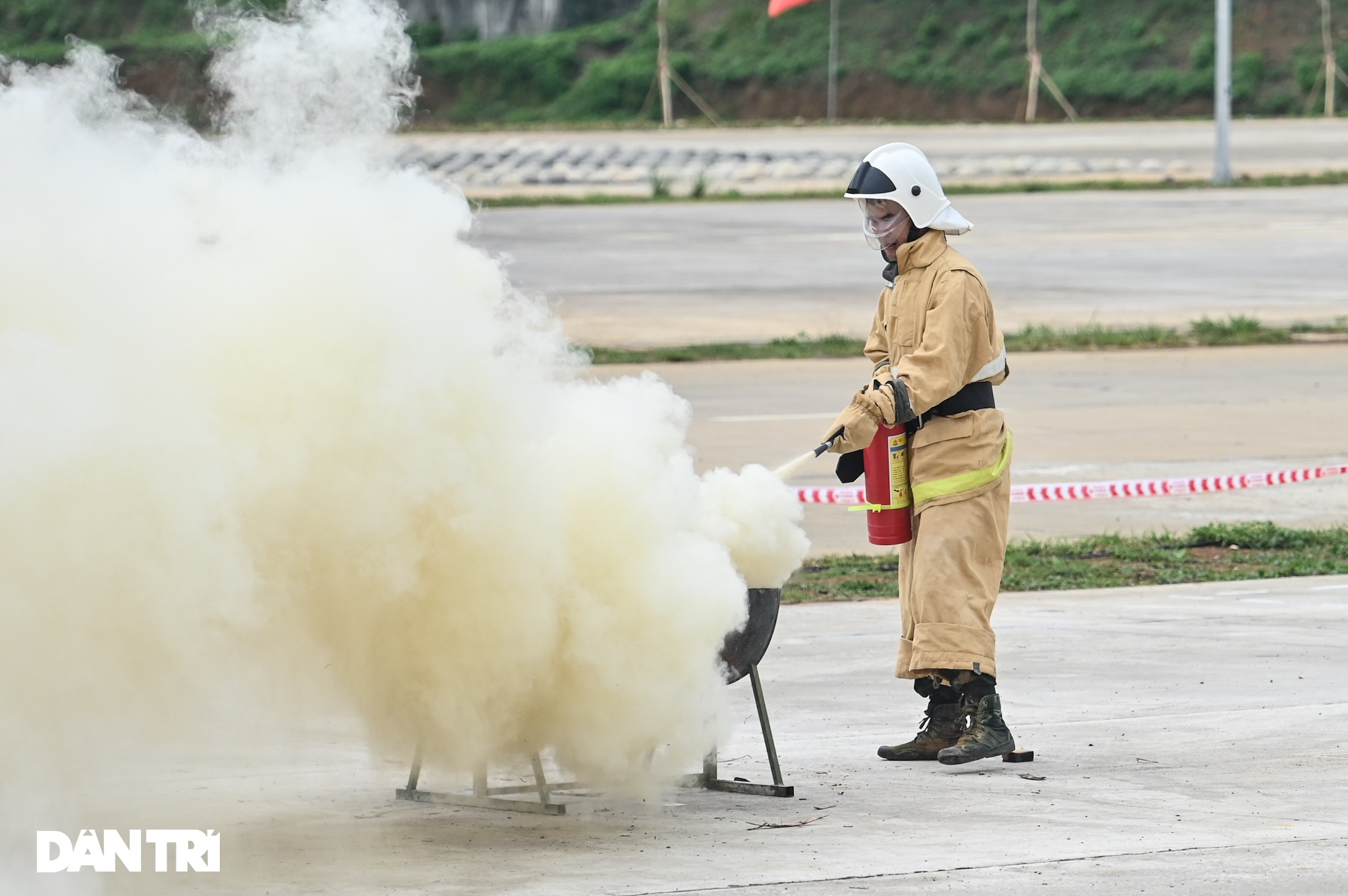 Quyết liệt cuộc tranh tài giữa đội Việt Nam và Nga nội dung Vùng tai nạn - 17 Quyết liệt cuộc tranh tài giữa đội Việt Nam và Nga nội dung Vùng tai nạn - 17