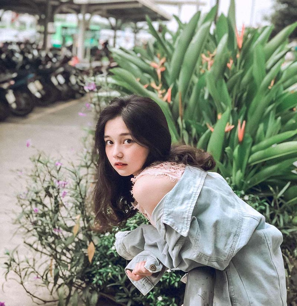 Nữ sinh 10X bất ngờ nổi tiếng nhờ một bức ảnh cũ - 2 Nữ sinh 10X bất ngờ nổi tiếng nhờ một bức ảnh cũ - 2