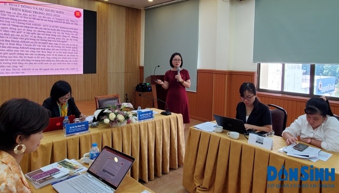 Bà Trần Thị Bích Loan, Phó Vụ trưởng Vụ Bình đẳng giới (Bộ LĐ-TB&XH, Đại diện ACWC về Quyền Phụ nữ của Việt Nam) đã cập nhật về các hoạt động do Việt Nam ACWC chủ trì.