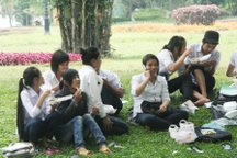 TT-Huế: Giám thị bị sốt phát ban đột xuất phải bỏ coi thi 