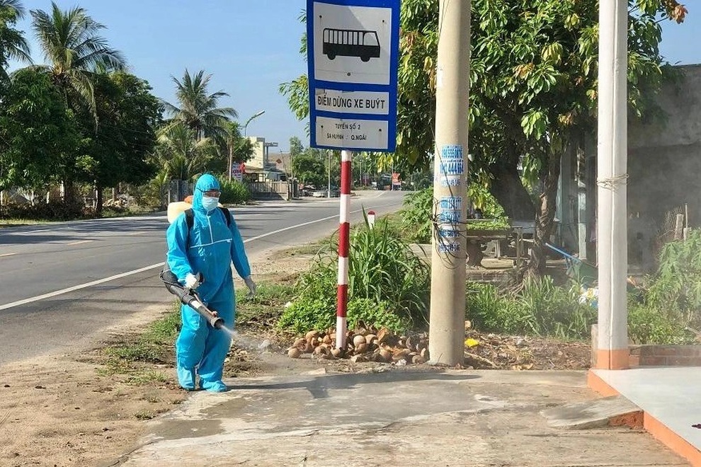 Quảng Ngãi và Bắc Ninh cách ly nhiều xã, phường có ca nghi mắc Covid-19 - 1 Quảng Ngãi và Bắc Ninh cách ly nhiều xã, phường có ca nghi mắc Covid-19 - 1