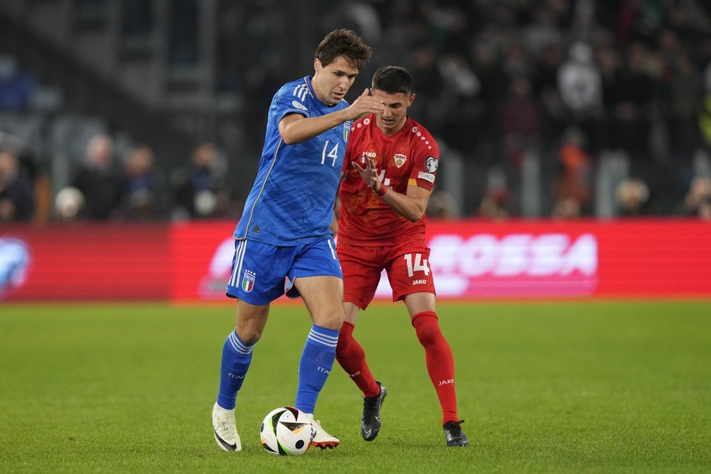 Italy tiến gần đến tấm vé dự Euro 2024, Kane tỏa sáng giúp Anh chiến thắng - 2