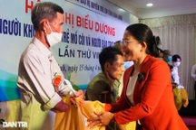 Những người vượt số phận, không làm gánh nặng cho gia đình