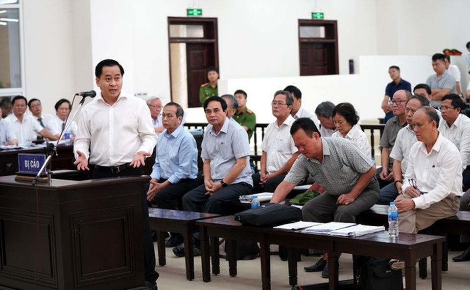 Phan Văn Anh Vũ “than thở” về 910 ngày bị giam - 1 Phan Văn Anh Vũ “than thở” về 910 ngày bị giam - 1