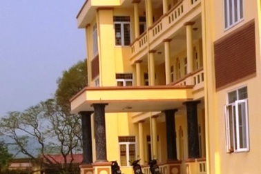 Kiểm điểm việc công sở vắng vì cán bộ đi du lịch