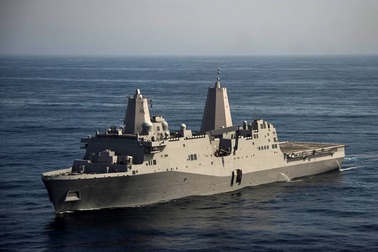 Tàu Hải quân Mỹ dừng chân kỹ thuật tại Cảng Quốc tế Cam Ranh