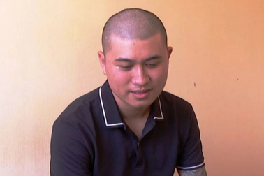 Bán giấy phép lái xe giả trên mạng qua dịch vụ giao hàng thu tiền hộ