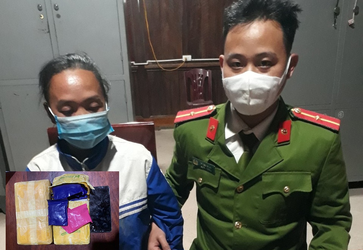 Sơn nữ bị bắt khi ôm lô ma túy hàng trăm triệu đồng đi bán giữa đêm - 1 Sơn nữ bị bắt khi ôm lô ma túy hàng trăm triệu đồng đi bán giữa đêm - 1