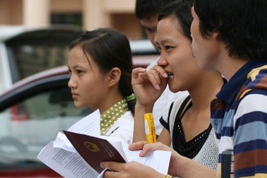 Giữ mức điểm sàn, ĐH công lập cũng khó tuyển