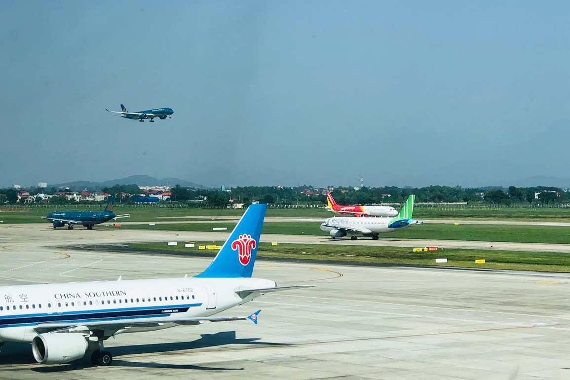 Hà Nội không cần có sân bay thứ 2 để phục vụ nhà giàu (?) - 1 Hà Nội không cần có sân bay thứ 2 để phục vụ nhà giàu (?) - 1
