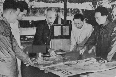 Sự kết hợp hài hòa giữa danh nhân văn hóa và nhà ngoại giao