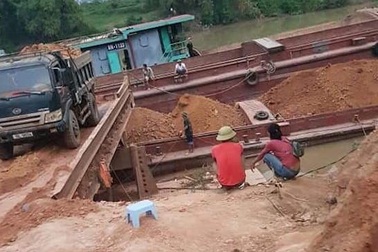 Bắc Giang: Tài nguyên quốc gia bị đánh cắp giữa ban ngày ngay bên bờ sông Lục Nam!