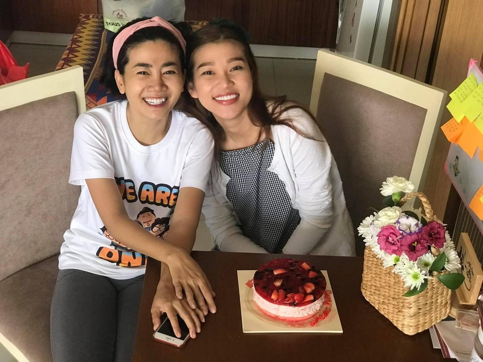 Con gái Mai Phương tự chọn bánh kem cho sinh nhật tưởng nhớ mẹ - 5 Con gái Mai Phương tự chọn bánh kem cho sinh nhật tưởng nhớ mẹ - 5