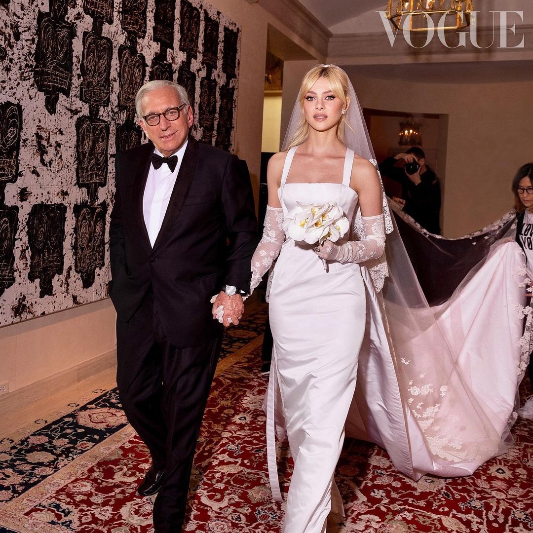Cuộc chiến tranh lạnh giữa gia đình Beckham và con dâu xuất thân tỷ phú - 2 Cuộc chiến tranh lạnh giữa gia đình Beckham và con dâu xuất thân tỷ phú - 2