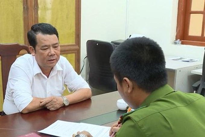 Bắt khẩn cấp Giám đốc chĩa súng dọa giết tài xế ở Bắc Ninh - Ảnh 1. Bắt khẩn cấp Giám đốc chĩa súng dọa giết tài xế ở Bắc Ninh - Ảnh 1.