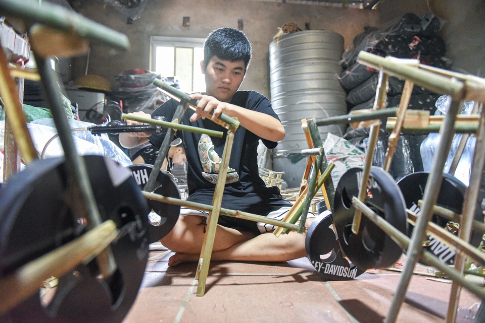 Đột nhập xưởng sản xuất hàng ngàn xe SH vàng mã - 5 Đột nhập xưởng sản xuất hàng ngàn xe SH vàng mã - 5