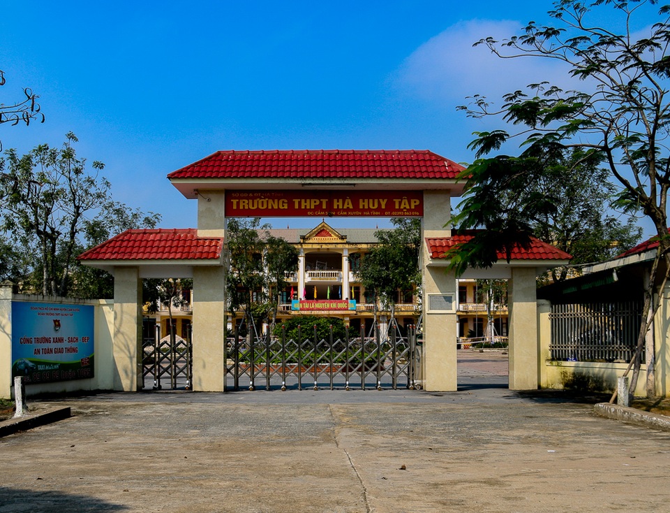 “Trường làng” 3 năm liên tục có học sinh giỏi quốc gia - 1 “Trường làng” 3 năm liên tục có học sinh giỏi quốc gia - 1