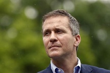 Bị tố chụp ảnh khỏa thân của nhân tình, Thống đốc Mỹ từ chức