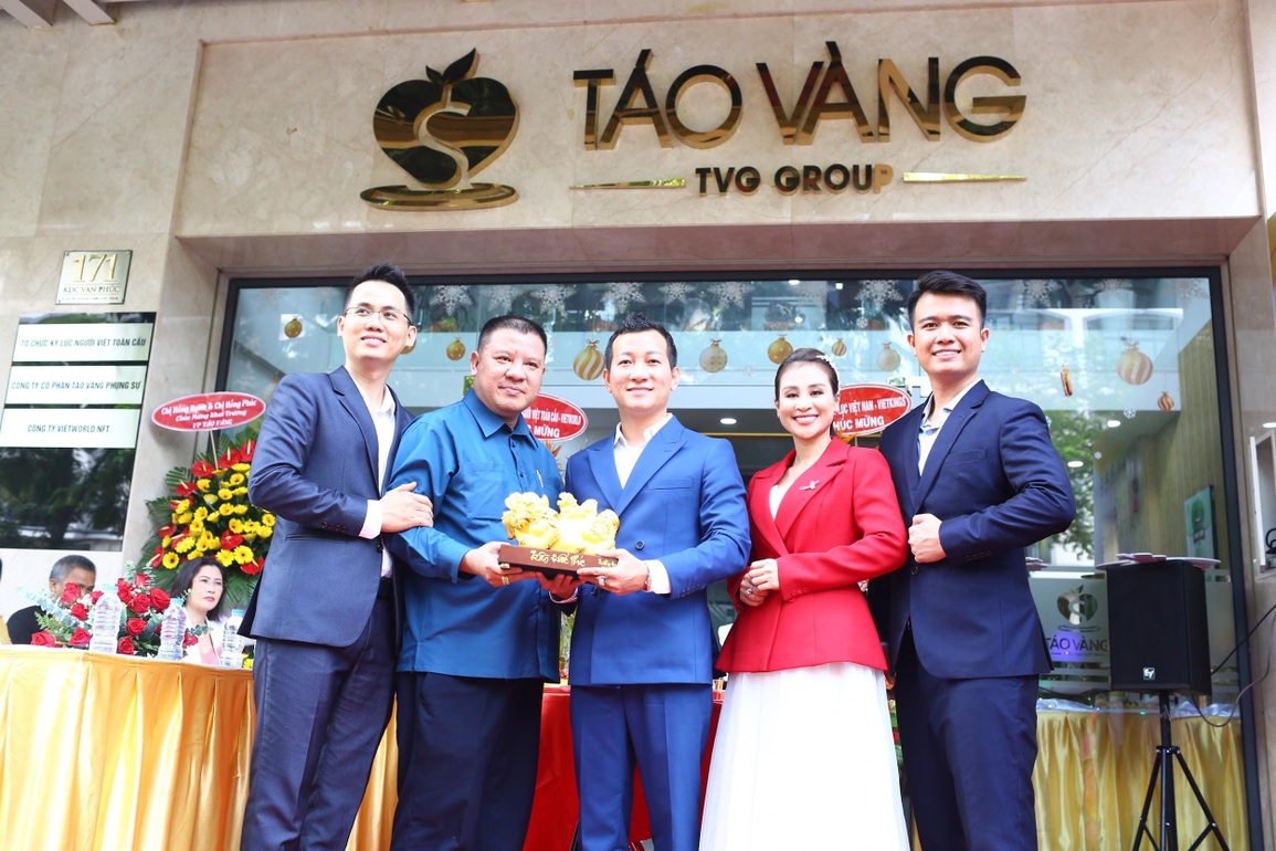Tập đoàn Táo Vàng Toàn Cầu khai trương trụ sở mới tại khu long mạch của Sài Gòn - 1 Tập đoàn Táo Vàng Toàn Cầu khai trương trụ sở mới tại khu long mạch của Sài Gòn - 1