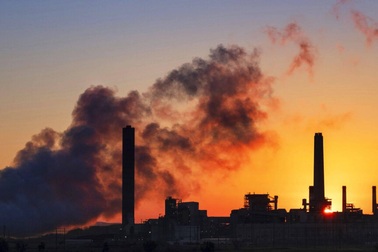 Khí thải nhà kính sẽ phải giảm 4 lần để tránh "thảm họa khí hậu"