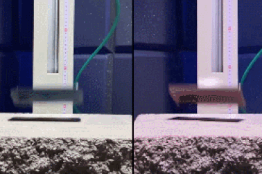 Galaxy Note20 Ultra thua đứt iPhone 12 Pro Max khi đọ độ bền, thả rơi tự do