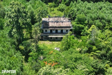 Cảnh khó coi trong biệt thự giữa rừng của "lãnh chúa miền Trung"