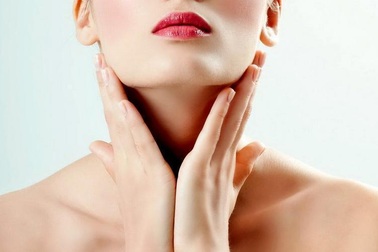 Phát hiện 5 cách trị viêm thanh quản bằng rẻ quạt cực hay!