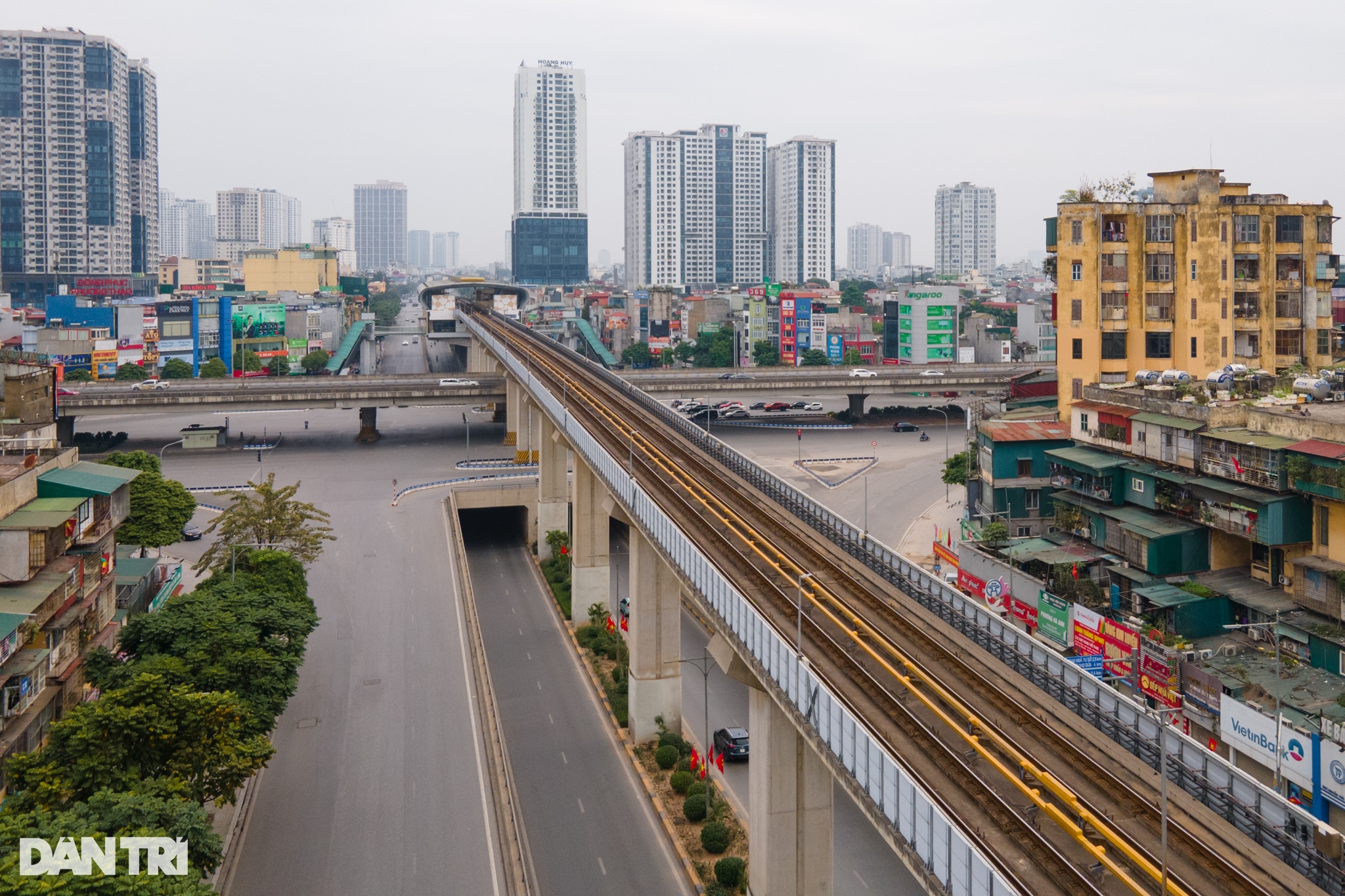 Hà Nội: Đường phố thênh thang ngày mùng một Tết - 4