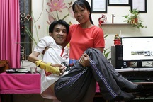 Mối tình đẹp như mơ của cô gái Sài Gòn nguyện yêu và bế chồng suốt đời