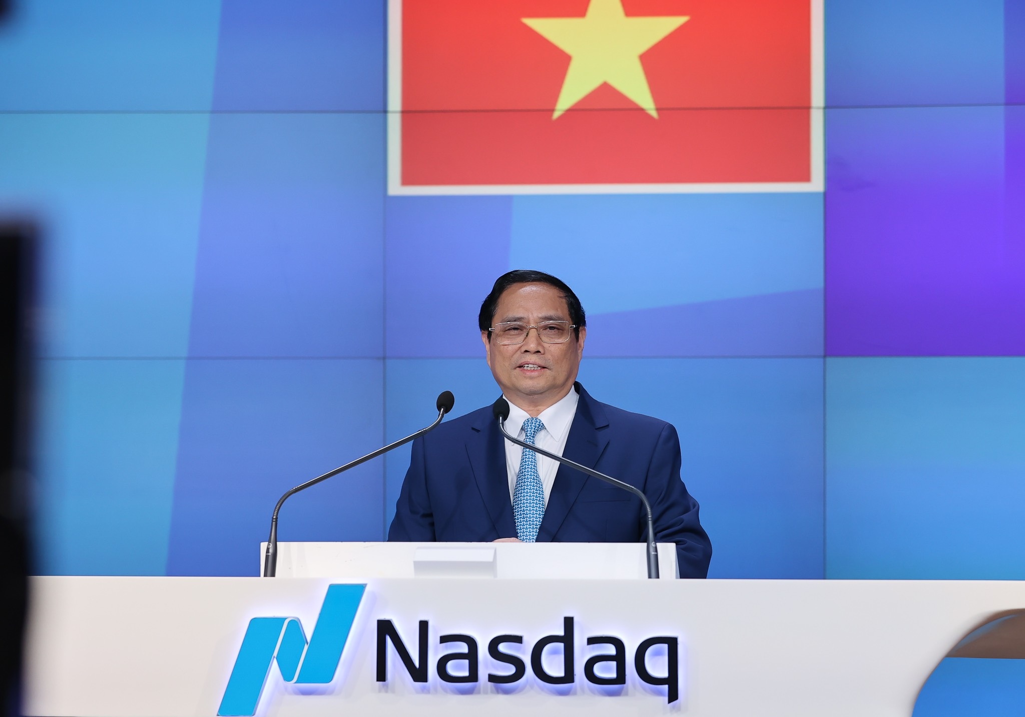 Thủ tướng rung chuông sàn chứng khoán NASDAQ - nơi Vinfast vừa niêm yết - 5