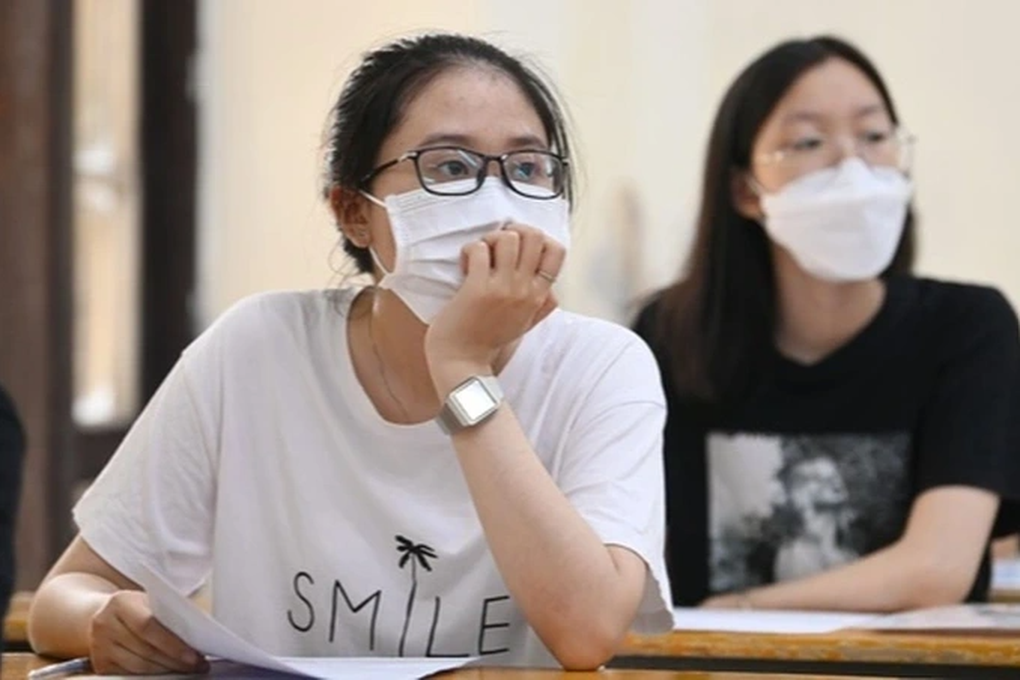 Nhiều đại học giảm xét tuyển điểm thi tốt nghiệp THPT, tăng xét học bạ - 2 Nhiều đại học giảm xét tuyển điểm thi tốt nghiệp THPT, tăng xét học bạ - 2
