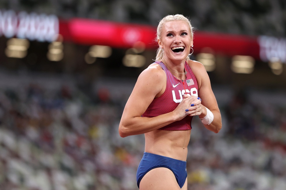 Mỹ nhân nhảy sào nước Mỹ lần đầu giành HCV Olympic - 1 Mỹ nhân nhảy sào nước Mỹ lần đầu giành HCV Olympic - 1