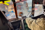 Video trực thăng Ukraine lách "lưới lửa" Nga để tiếp tế cho Azovstal