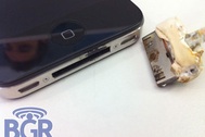 Lỗi cổng USB, iPhone 4 phát lửa