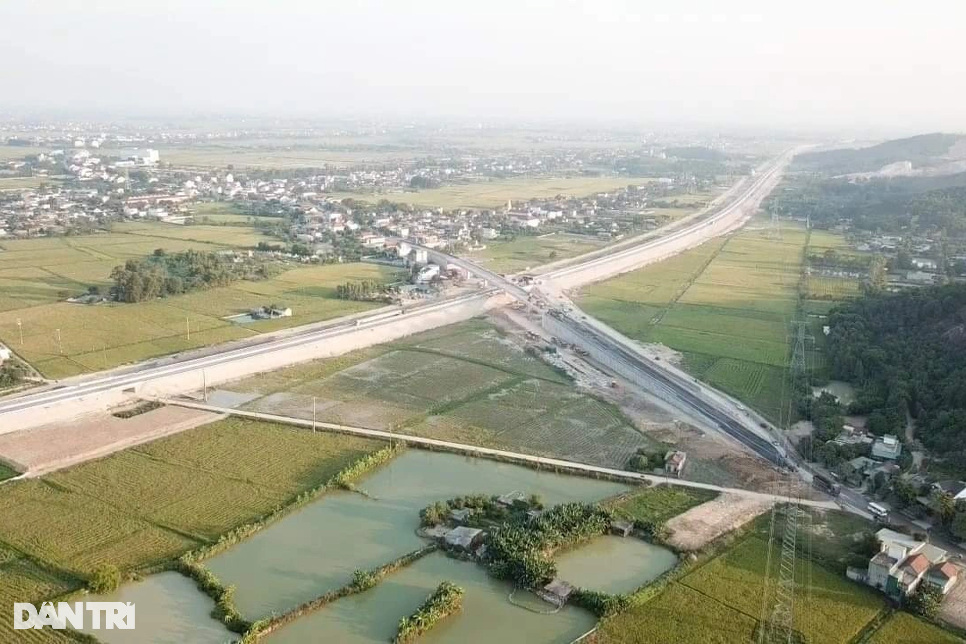 Nhiều bất cập trên các đoạn cao tốc Bắc - Nam qua khu vực miền Trung - 13 Nhiều bất cập trên các đoạn cao tốc Bắc - Nam qua khu vực miền Trung - 13