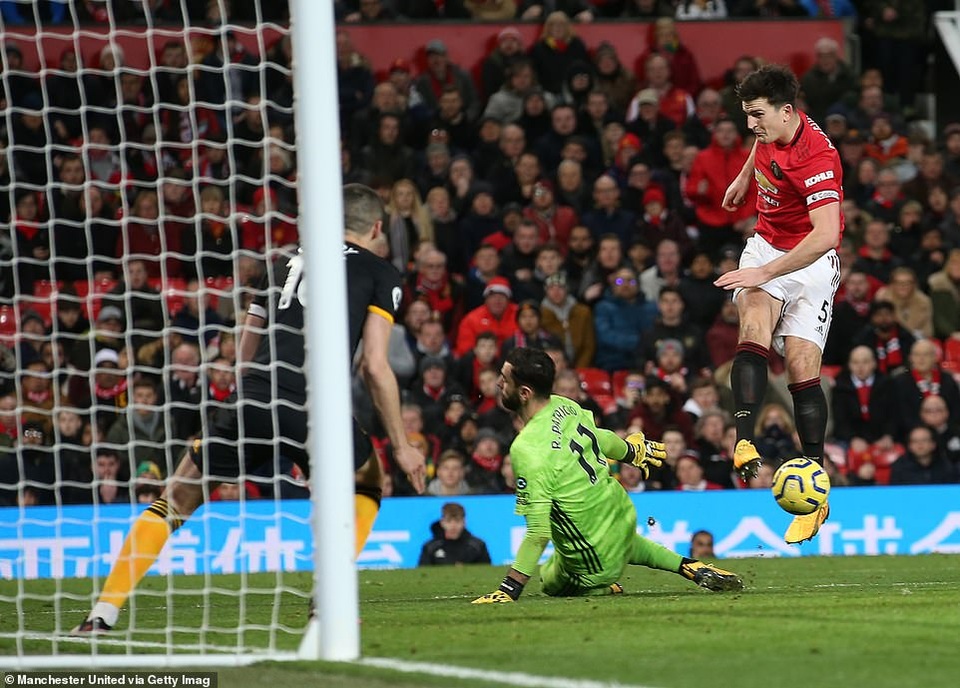Bom tấn Fernandes ra mắt, Man Utd hòa nhạt trước Wolves - 4 Bom tấn Fernandes ra mắt, Man Utd hòa nhạt trước Wolves - 4