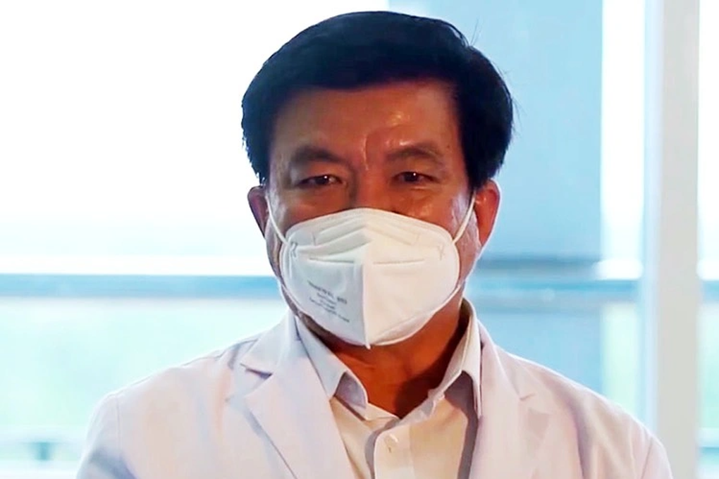 Cựu giám đốc Bệnh viện Đa khoa tỉnh Vĩnh Long nhận 1,4 tỷ đồng từ Việt Á - 1 Cựu giám đốc Bệnh viện Đa khoa tỉnh Vĩnh Long nhận 1,4 tỷ đồng từ Việt Á - 1