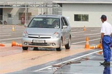 Phát hiện hàng loạt sai phạm cấp GPLX