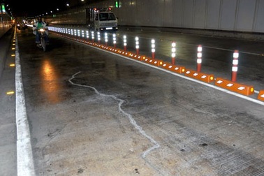 Nứt nền đường hầm sông Sài Gòn