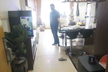 Cha bé 8 tuổi bị bạo hành tử vong nhiều lần che giấu tội lỗi cho người tình