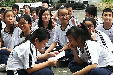 “Thiên thần 7 tuổi hiến giác mạc” vào đề Giáo dục Công dân