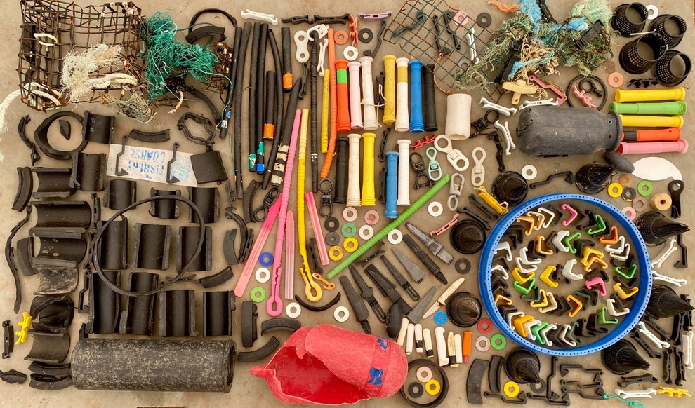 Người phụ nữ tự nhặt hơn 6 tấn rác trên bãi biển - 8