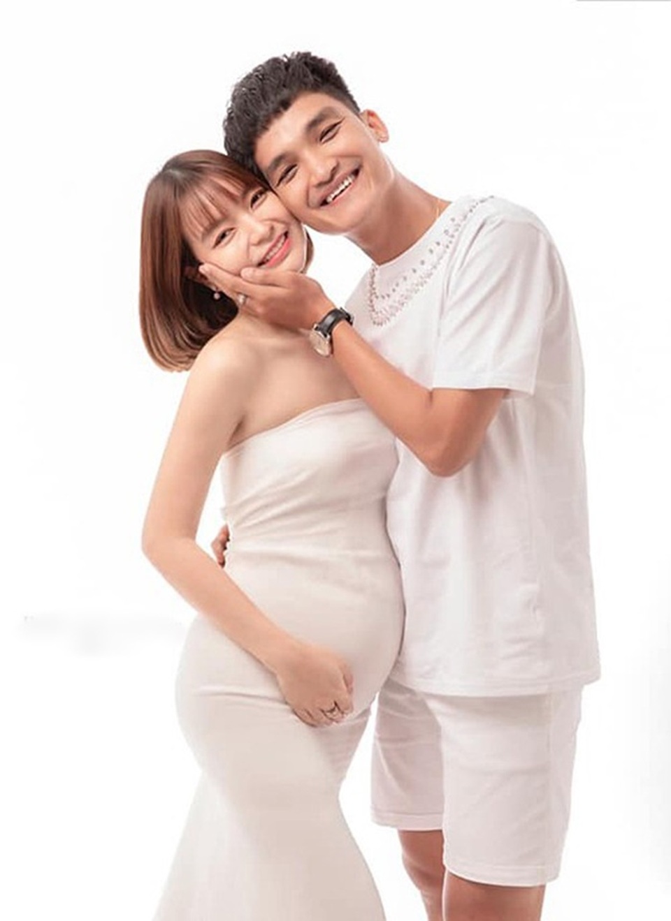 Mạc Văn Khoa khiến khán giả bật cười khi chia sẻ đi đăng ký kết hôn - 4 Mạc Văn Khoa khiến khán giả bật cười khi chia sẻ đi đăng ký kết hôn - 4