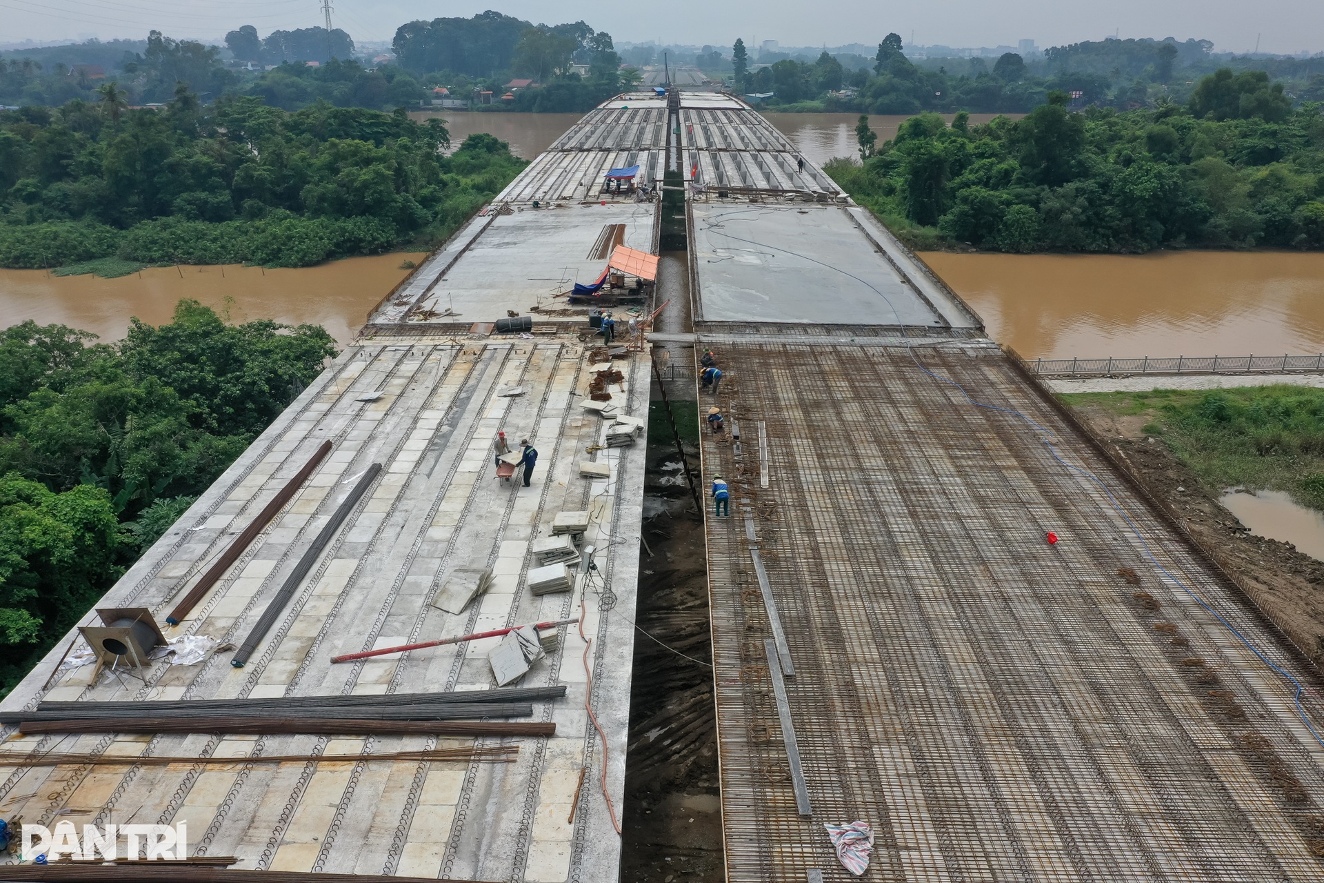Dự án đường trục trung tâm Biên Hòa chậm tiến độ do vướng mặt bằng - 11 Dự án đường trục trung tâm Biên Hòa chậm tiến độ do vướng mặt bằng - 11